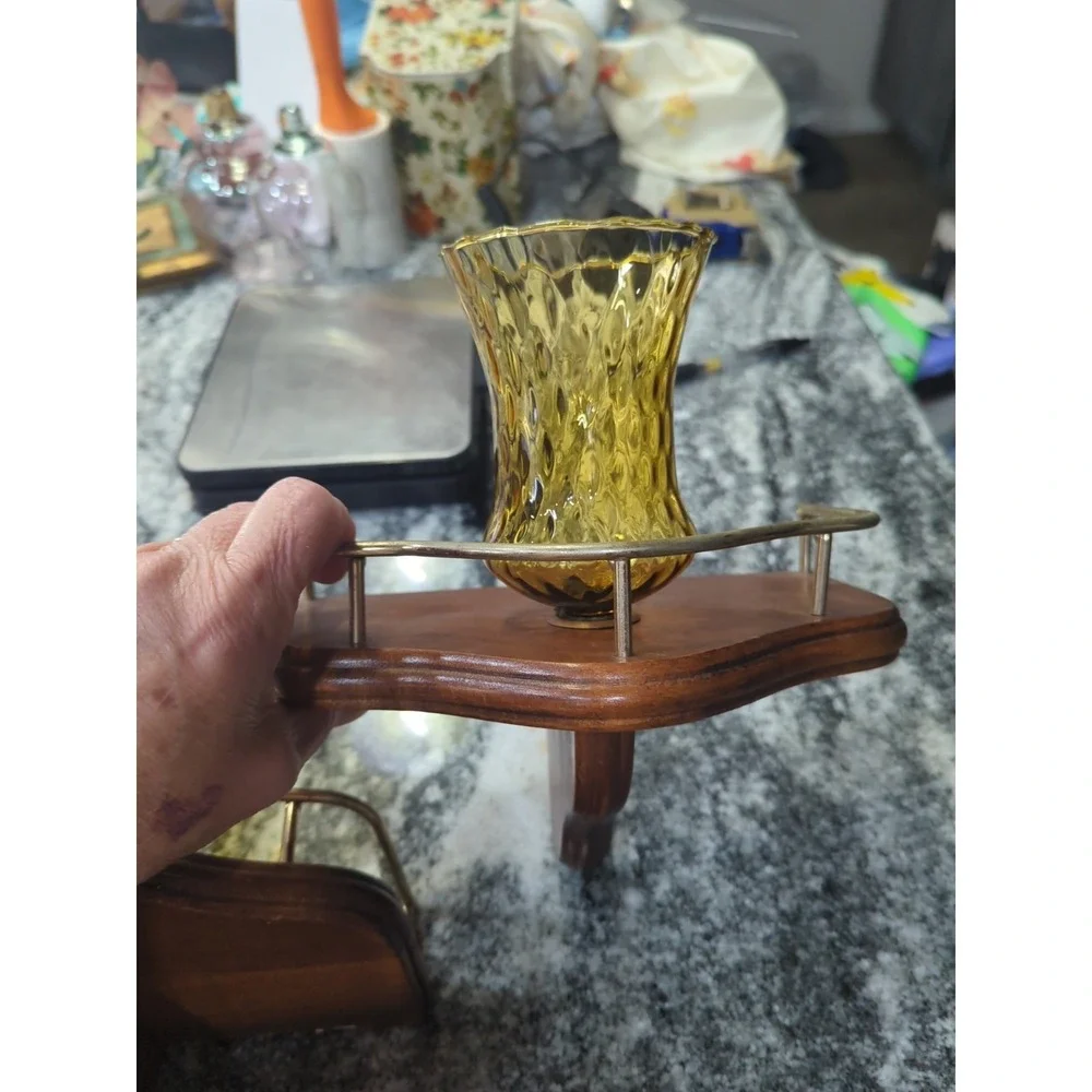 2 Vintage Homco Wood And Goldtone Brass Wall Sconce & Amber Candle Cups